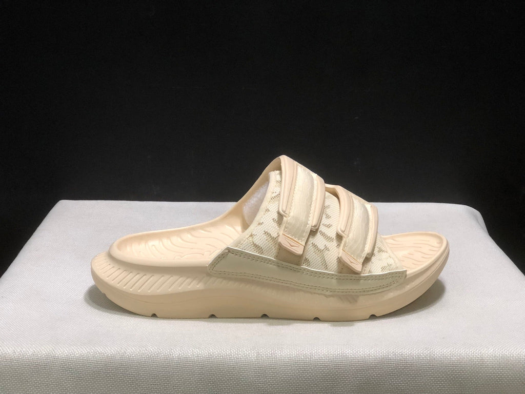 WTAPS x  HOKA ONE ONE ORA Luxe