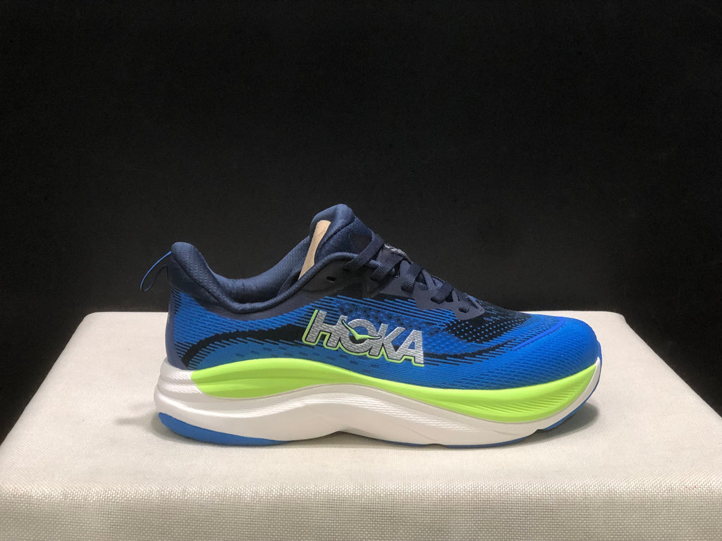 HOKA ONE ONE SKYFLOW